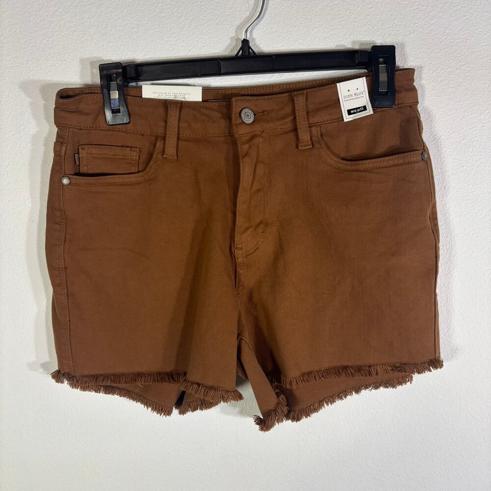 Judy Blue Womens M Caramel Brown Mid Rise Cutoff Denim Shorts NWT